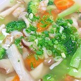 とろみが美味しい野菜とエビのスープ